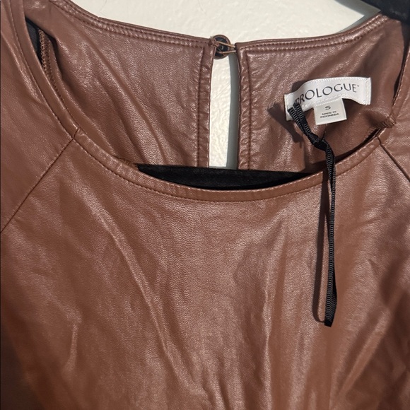 Prologue Brown Faux Leather Top - Picture 2 of 7